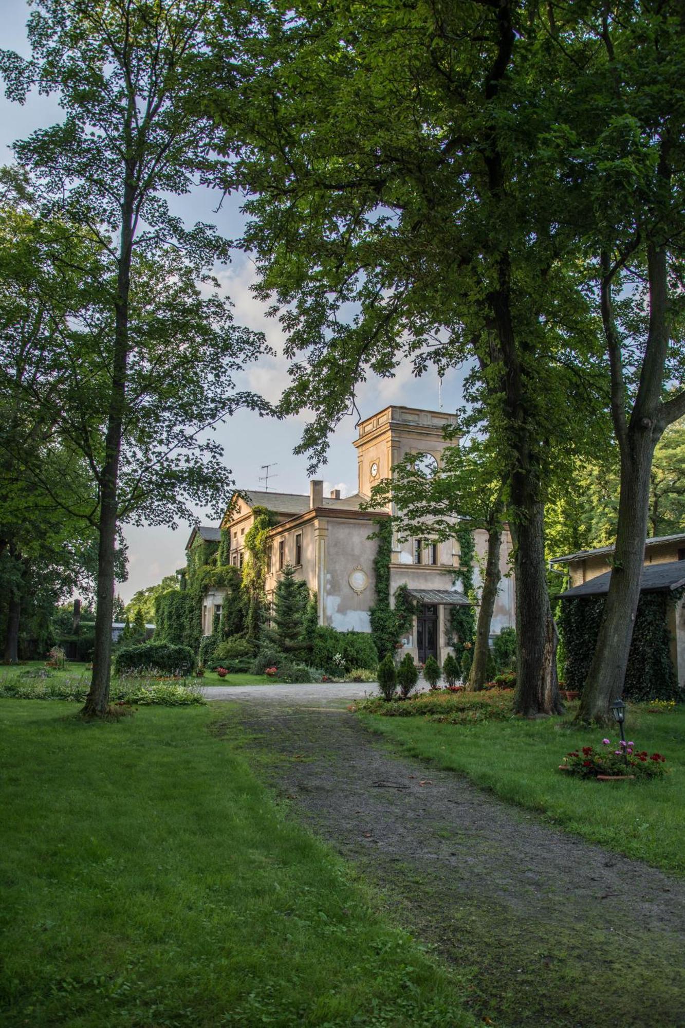 Palac Baborowko Szamotuły Buitenkant foto